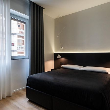 Contemporaneamente 147 - Modern & Comfort Rooms باري المظهر الخارجي الصورة