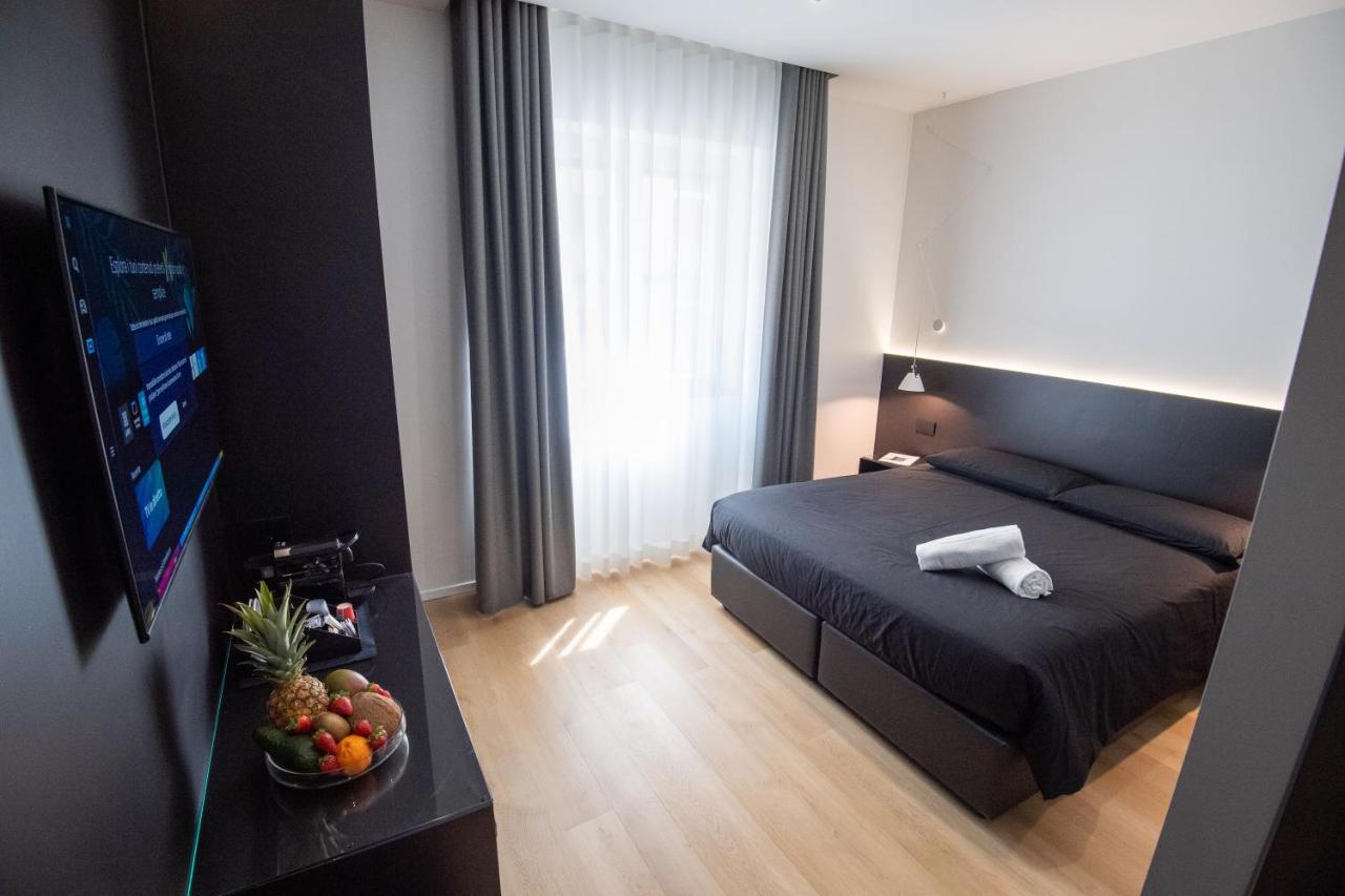 Contemporaneamente 147 - Modern & Comfort Rooms باري المظهر الخارجي الصورة