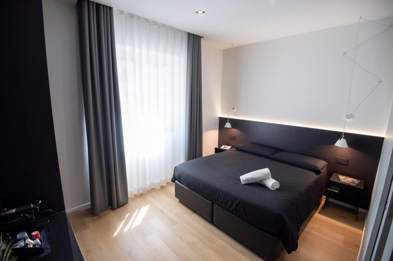 Contemporaneamente 147 - Modern & Comfort Rooms باري المظهر الخارجي الصورة